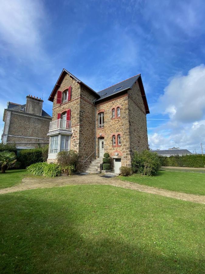 Appartement Manoir Le Castel à Saint-Malo Extérieur photo