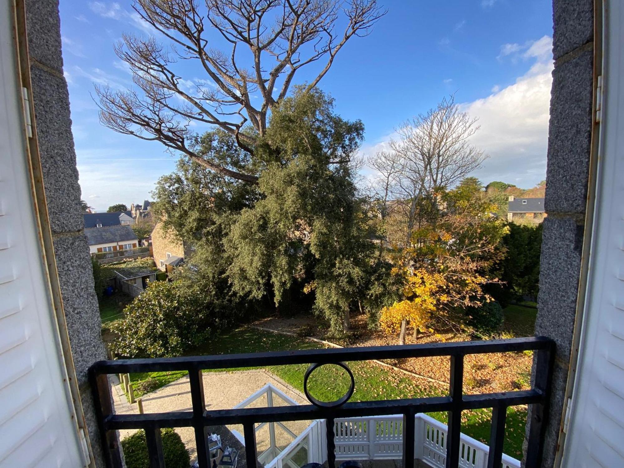 Appartement Manoir Le Castel à Saint-Malo Extérieur photo