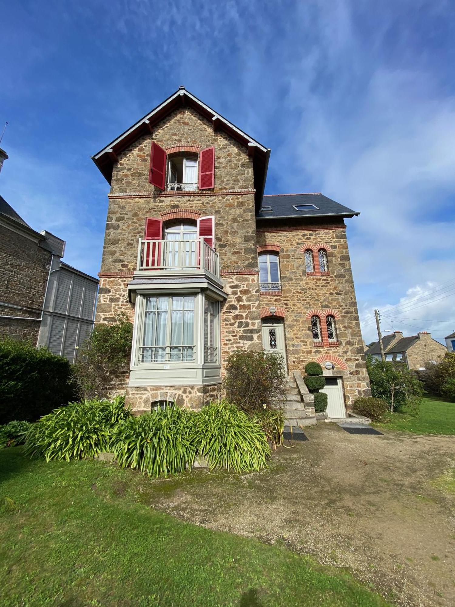Appartement Manoir Le Castel à Saint-Malo Extérieur photo